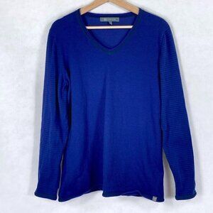 Title Nine V-Neck Striped Lightweight Sweater School Outdoor Snowboard Skater L